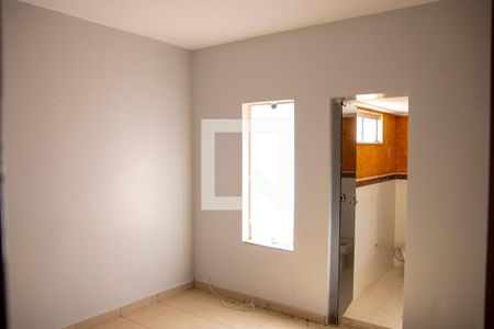 Casa para alugar com 300m², 3 quartos e 5 vagas Casa para alugar com 300m², 3 quartos e 5 vagasSuíte