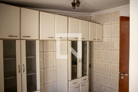 Cozinha - Armários de casa para alugar com 3 quartos, 300m² em Vila Lucy, Goiânia