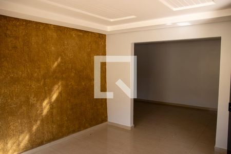 Casa para alugar com 300m², 3 quartos e 5 vagas Casa para alugar com 300m², 3 quartos e 5 vagasSala 1