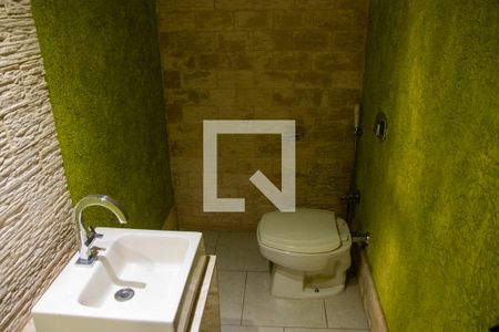 Casa para alugar com 300m², 3 quartos e 5 vagas Casa para alugar com 300m², 3 quartos e 5 vagasBanheiro 2