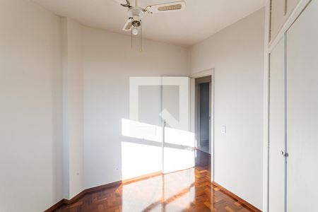 Apartamento para alugar com 116m², 3 quartos e 1 vaga Apartamento para alugar com 116m², 3 quartos e 1 vagaQuarto 1