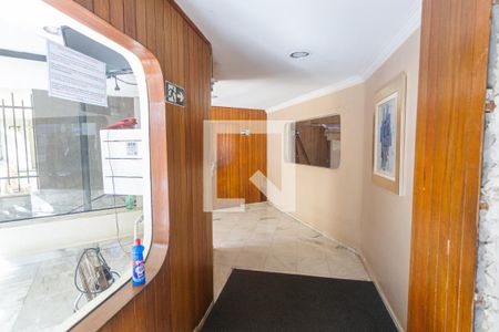 Hall de Entrada de apartamento para alugar com 3 quartos, 116m² em Floresta, Belo Horizonte