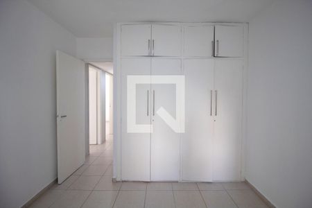 Apartamento para alugar com 107m², 3 quartos e 1 vagaQuarto 1
