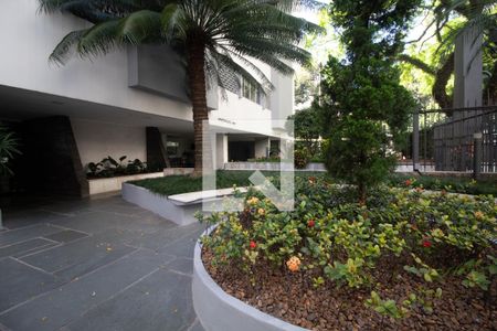 Apartamento para alugar com 107m², 3 quartos e 1 vagaÁrea comum