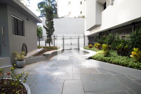 Apartamento para alugar com 107m², 3 quartos e 1 vagaÁrea comum