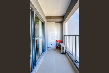 Varanda da Sala/Quarto de kitnet/studio à venda com 1 quarto, 25m² em Vila Mariana, São Paulo