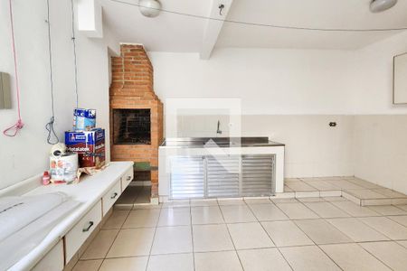 Casa à venda com 190m², 4 quartos e 2 vagasVaranda