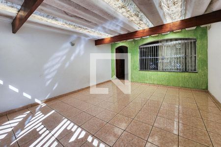 Casa à venda com 190m², 4 quartos e 2 vagasGaragem