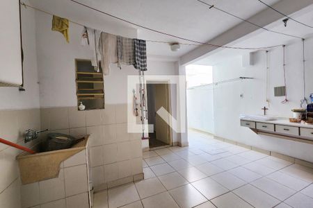 Casa à venda com 190m², 4 quartos e 2 vagasÁrea de Serviço