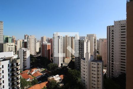 Vista Sala de apartamento para alugar com 2 quartos, 77m² em Indianópolis, São Paulo
