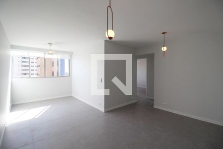 Sala de apartamento para alugar com 2 quartos, 77m² em Indianópolis, São Paulo