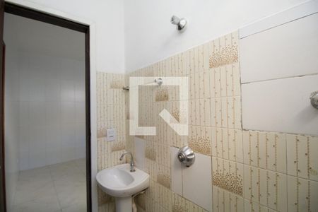 Casa para alugar com 60m², 1 quarto e sem vagaBanheiro