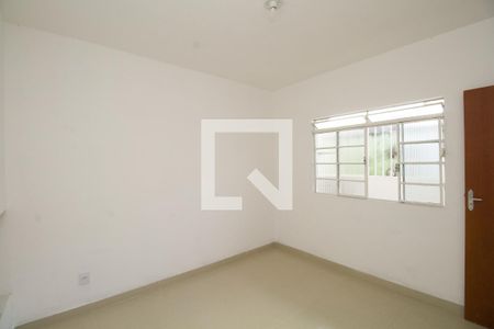 Casa para alugar com 60m², 1 quarto e sem vagaQuarto 