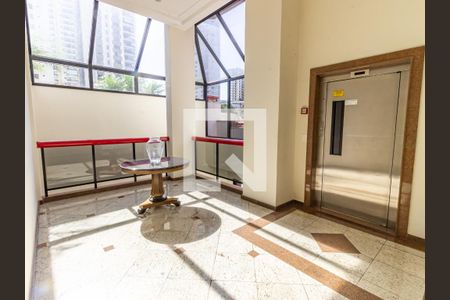 Apartamento à venda com 147m², 3 quartos e 2 vagas Apartamento à venda com 147m², 3 quartos e 2 vagasÁrea comum