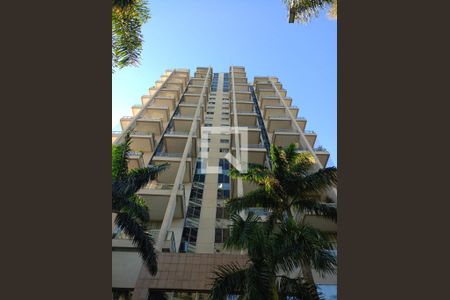 Apartamento à venda com 160m², 2 quartos e 3 vagasFachada do Prédio