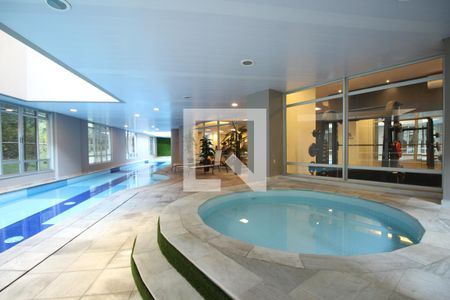 Apartamento à venda com 160m², 2 quartos e 3 vagasÁrea comum - Piscina