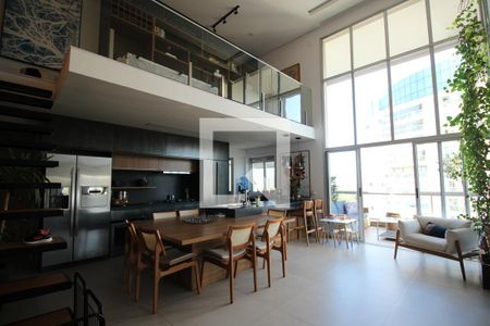 Sala de apartamento à venda com 2 quartos, 160m² em Parque do Morumbi, São Paulo