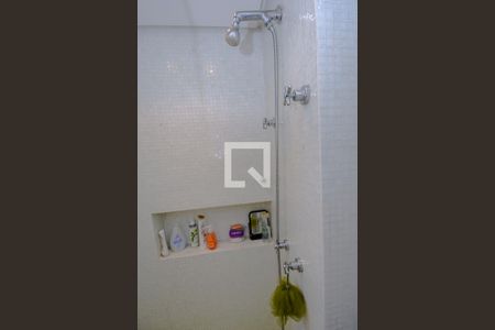 Apartamento à venda com 96m², 2 quartos e 2 vagasBanheiro da Suíte 2