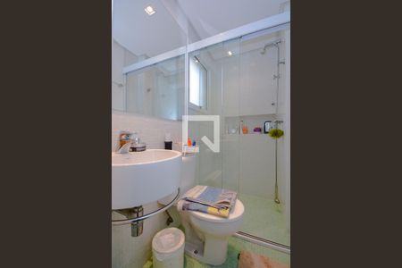 Apartamento à venda com 96m², 2 quartos e 2 vagasBanheiro da Suíte 2