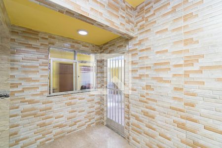 Sala de casa à venda com 1 quarto, 50m² em Olaria, Rio de Janeiro