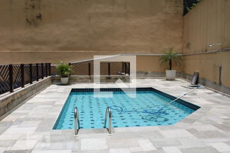 Apartamento à venda com 77m², 3 quartos e 1 vagaPiscina