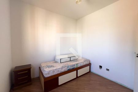 Apartamento à venda com 77m², 3 quartos e 1 vagaQuarto 2