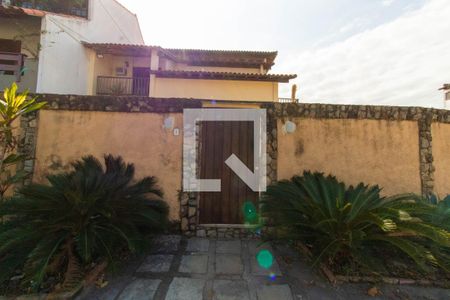 Casa à venda com 380m², 4 quartos e 3 vagasFachada