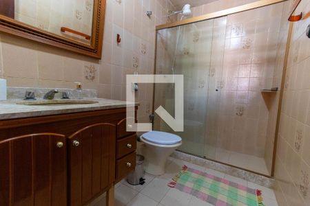 Casa à venda com 380m², 4 quartos e 3 vagasSuíte 2 