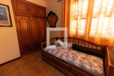 Quarto 1 de casa à venda com 4 quartos, 380m² em Piratininga, Niterói