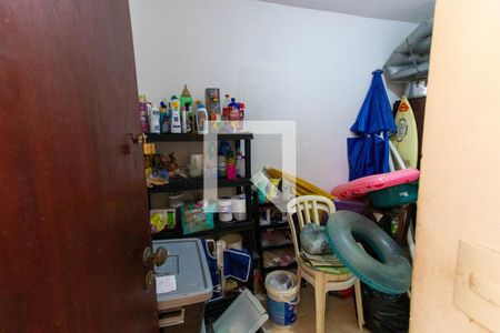 Casa à venda com 380m², 4 quartos e 3 vagasQuarto de Serviço