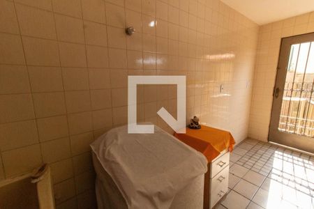 Casa à venda com 380m², 4 quartos e 3 vagasÁrea de Serviço