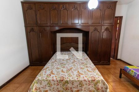 Casa à venda com 380m², 4 quartos e 3 vagasSuíte 1