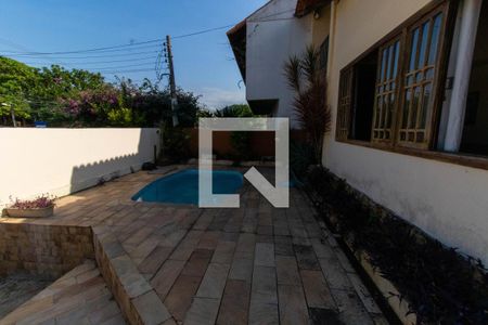 Casa à venda com 380m², 4 quartos e 3 vagasPiscina