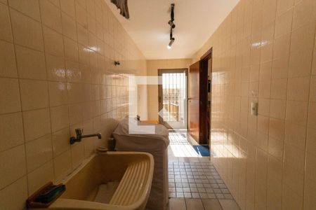 Casa à venda com 380m², 4 quartos e 3 vagasÁrea de Serviço