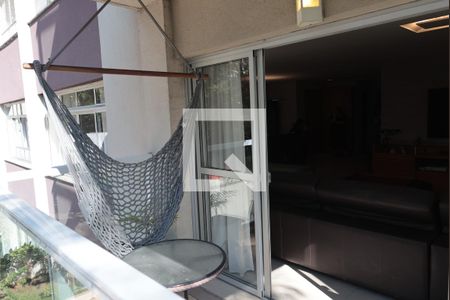 Apartamento à venda com 187m², 3 quartos e 2 vagasVaranda