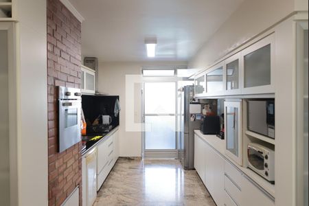 Apartamento à venda com 187m², 3 quartos e 2 vagasCozinha