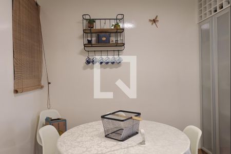 Apartamento à venda com 187m², 3 quartos e 2 vagasCopa