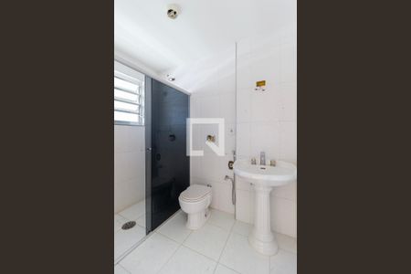 Apartamento à venda com 66m², 2 quartos e 1 vaga Apartamento à venda com 66m², 2 quartos e 1 vagaBanheiro