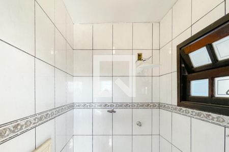 Casa à venda com 134m², 2 quartos e 2 vagasBanheiro de Serviço