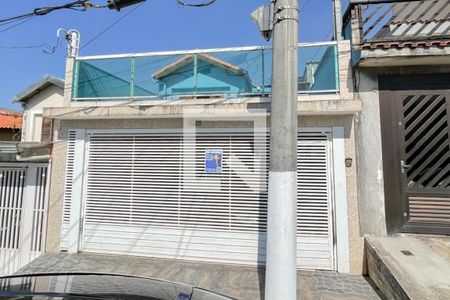 Casa à venda com 134m², 2 quartos e 2 vagasFachada 