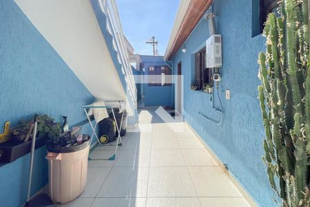 Casa à venda com 134m², 2 quartos e 2 vagasQuintal 