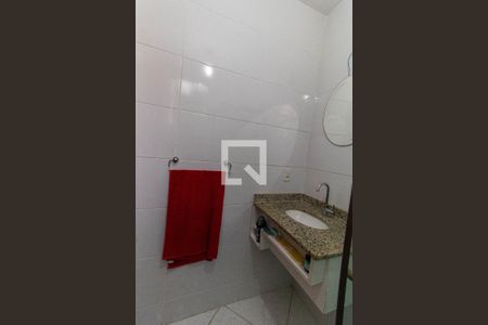Casa à venda com 240m², 6 quartos e 2 vagas Casa à venda com 240m², 6 quartos e 2 vagasBanheiro