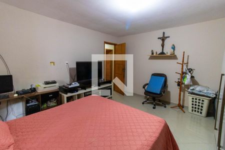 Casa à venda com 240m², 6 quartos e 2 vagas Casa à venda com 240m², 6 quartos e 2 vagasQuarto