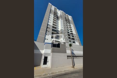 Apartamento para alugar com 57m², 2 quartos e 1 vagaFachada