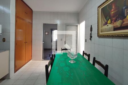 Casa à venda com 280m², 5 quartos e 5 vagasSala de Jantar