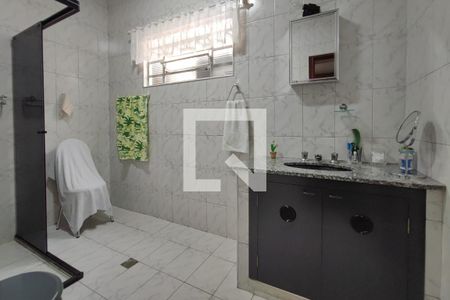 Banheiro Suíte de casa à venda com 5 quartos, 280m² em Jardim do Lago, Campinas
