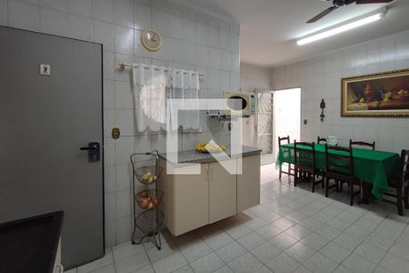 Casa à venda com 280m², 5 quartos e 5 vagasCozinha