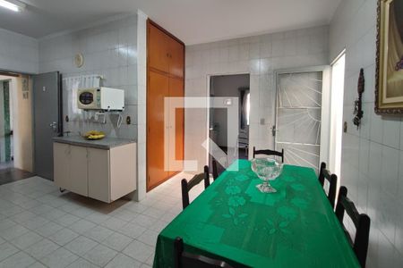 Casa à venda com 280m², 5 quartos e 5 vagasSala de Jantar