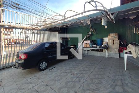 Casa à venda com 280m², 5 quartos e 5 vagasQuintal - Garagem