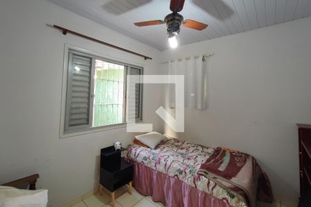 Casa à venda com 280m², 5 quartos e 5 vagasEdícula - Quarto 2